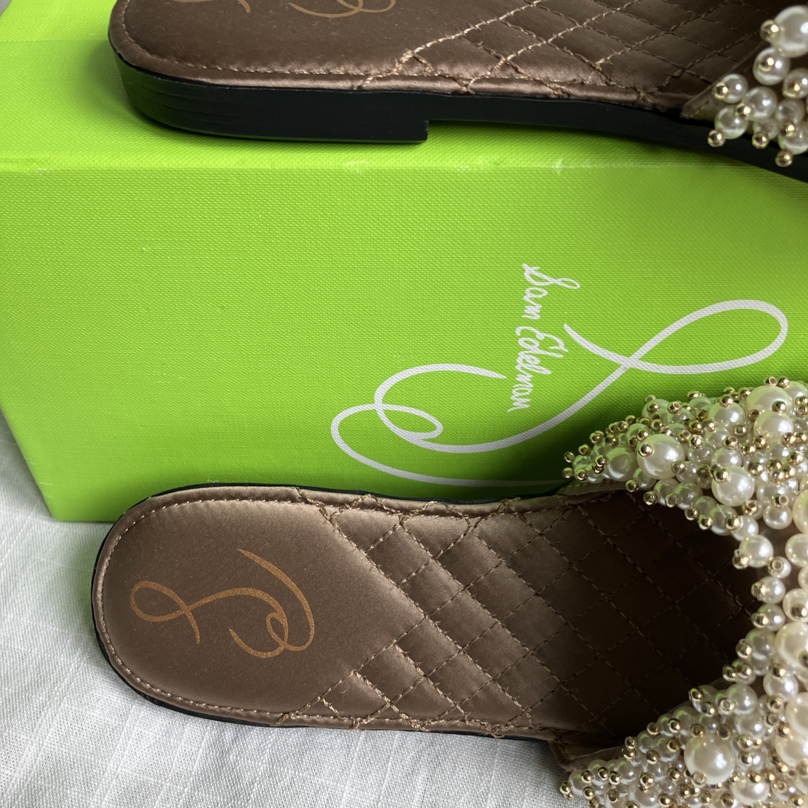 Sam Edelman Toffee Pearl Embellished Quilted Elijah Slide Sandals Size 8 gold