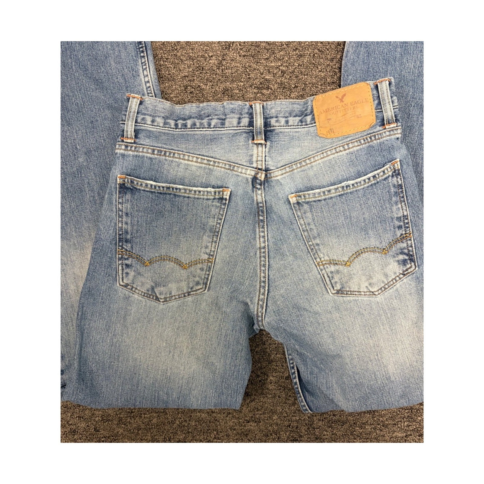 American Eagle Outfitters Mens Loose Fit Light Wash Denim Jeans 28×30 Blue