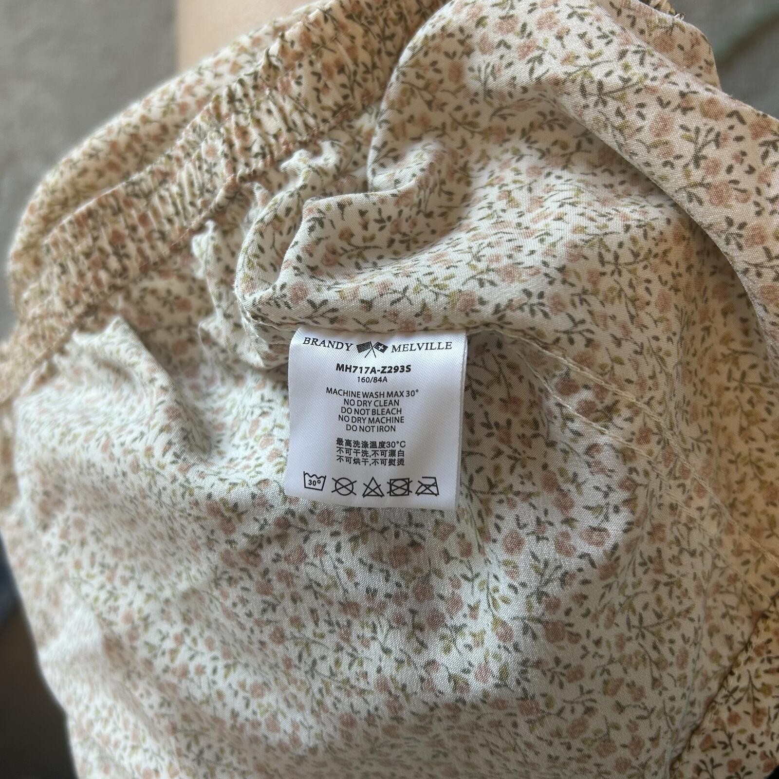 Brandy Melville Cream Floral Button-Front Lounge Shorts One Size
