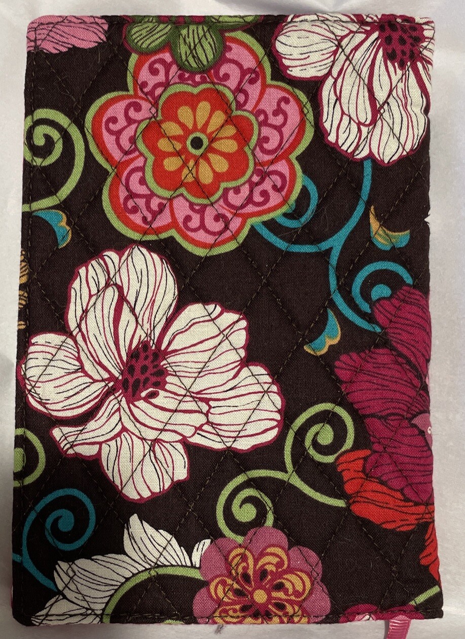 Vera Bradley Mod Floral Pink Book Cover W/ Tags Retired Stock Photo 5.25 X 7.75