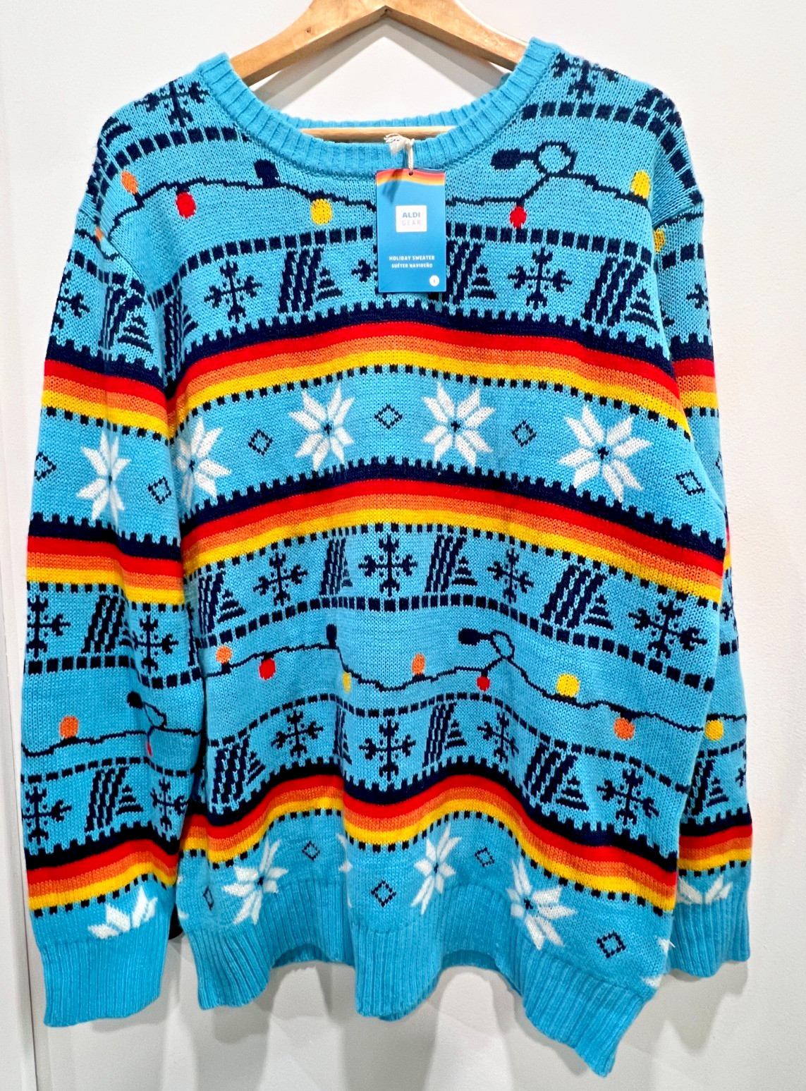 NWT ALDI Gear Sweater Men’s L Blue Knit Snowflake Christmas Sweater