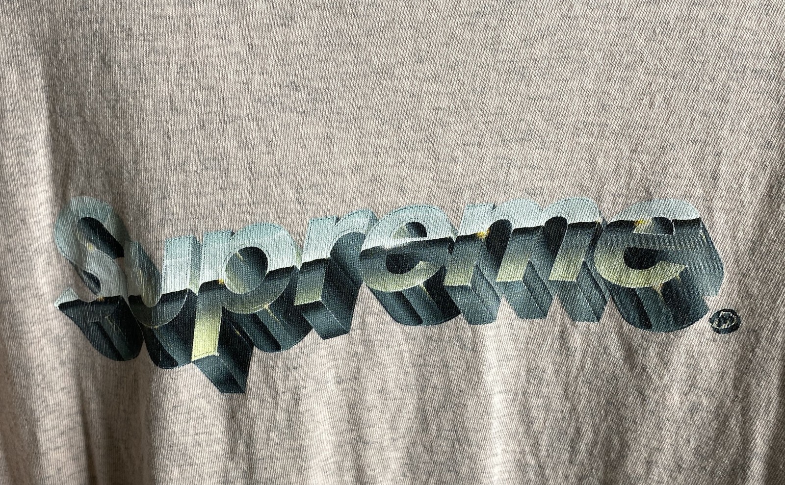 Supreme Men’s Chrome Logo 3D Graphic T-Shirt Pink Peach Heather Marl Sz L