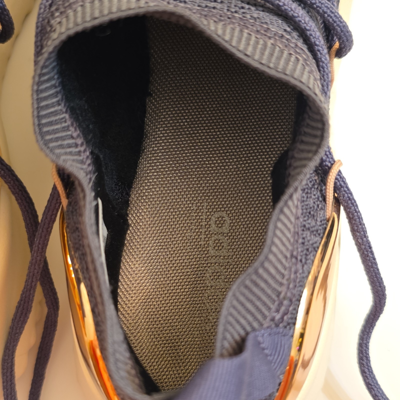 adidas Ultimamotion Grey Pale Nude Athletic Sneakers F37037 Lightweight