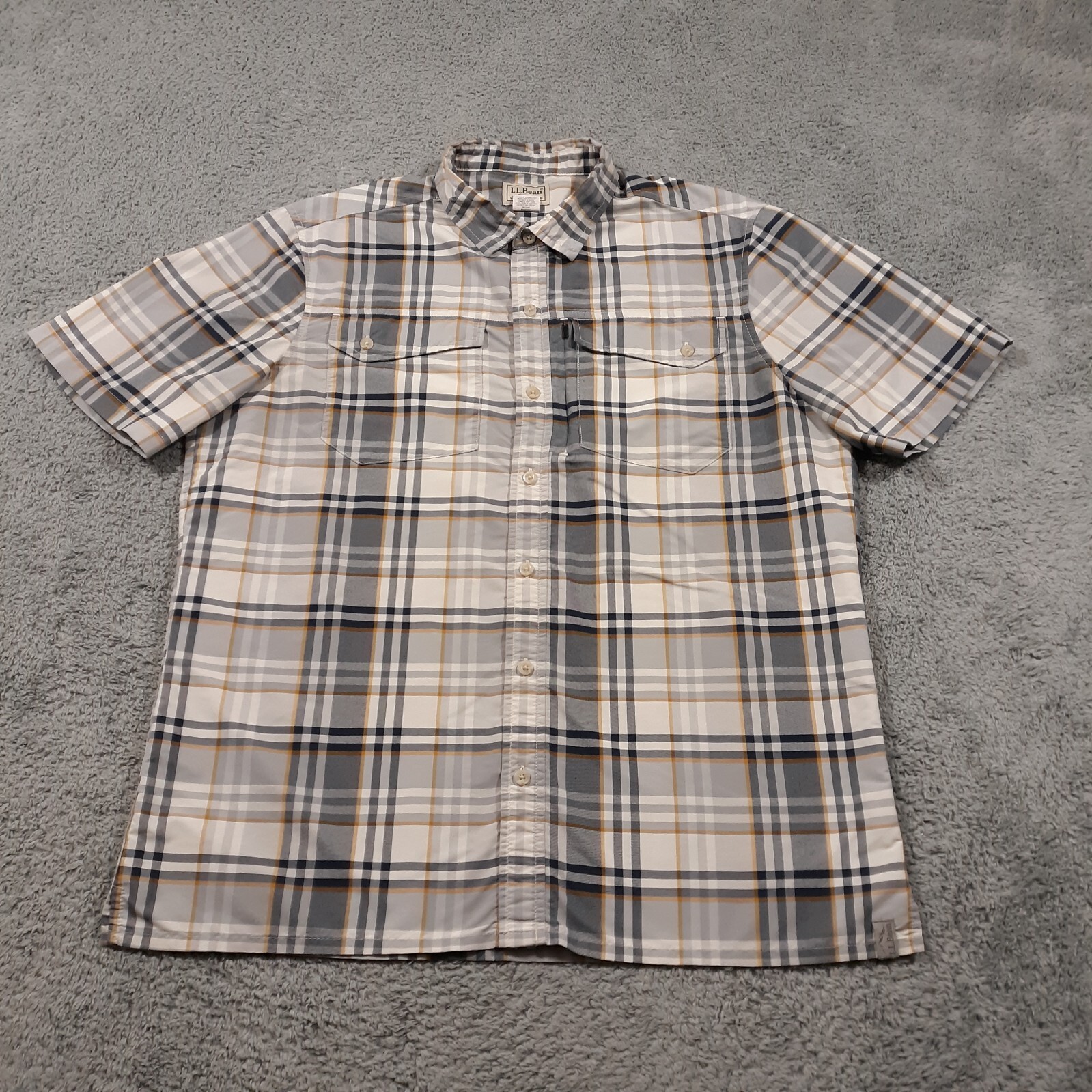 L.L. Bean Shirt Mens M Travel Hiking Adventure Button Up Plaid Nylon Poly Blend