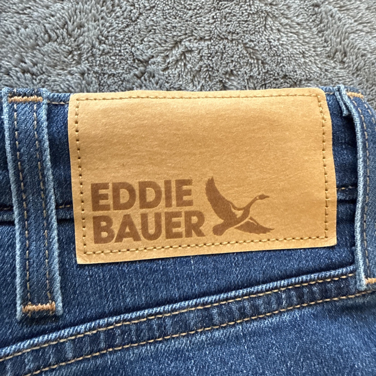Eddie Bauer Men’s Flannel Lined Jeans 36×32 Straight Fit Brand New With Tags