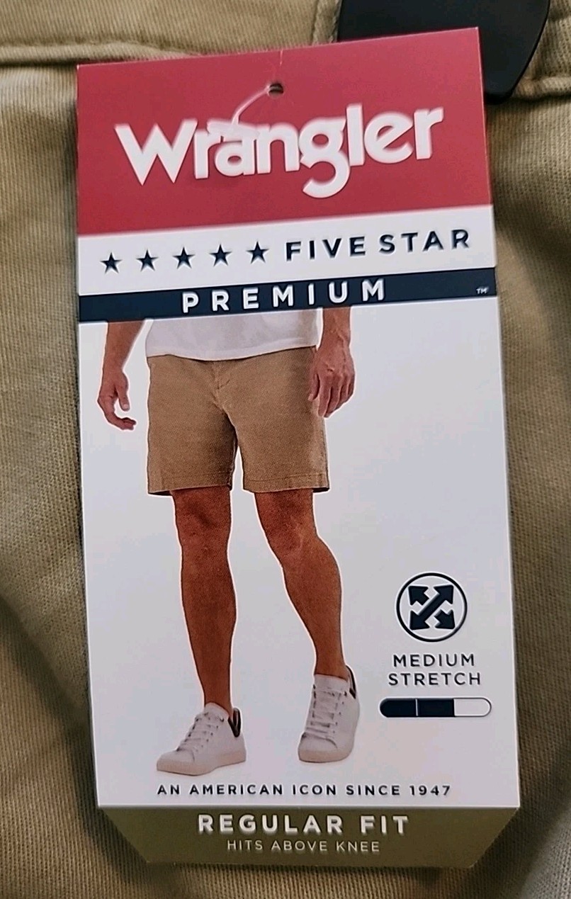 Wrangler Men’s 40 Regular Fit Flat Front Shorts KHAKI Above Knee 7″ #10725
