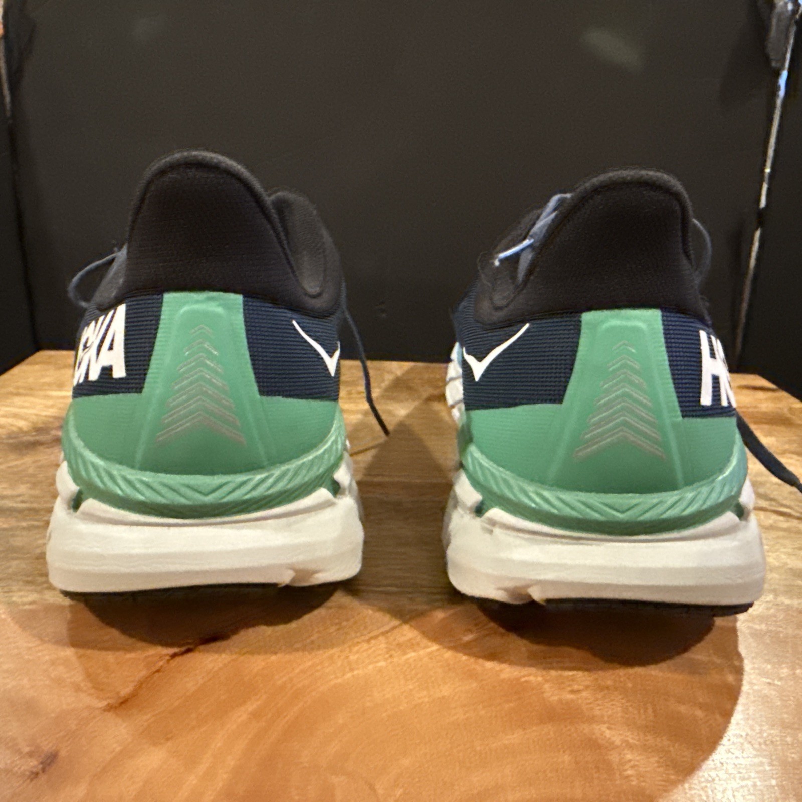 Hoka One One Clifton 7 Men’s Running Shoes Moonlit Ocean/Green Size 10.5 Blue