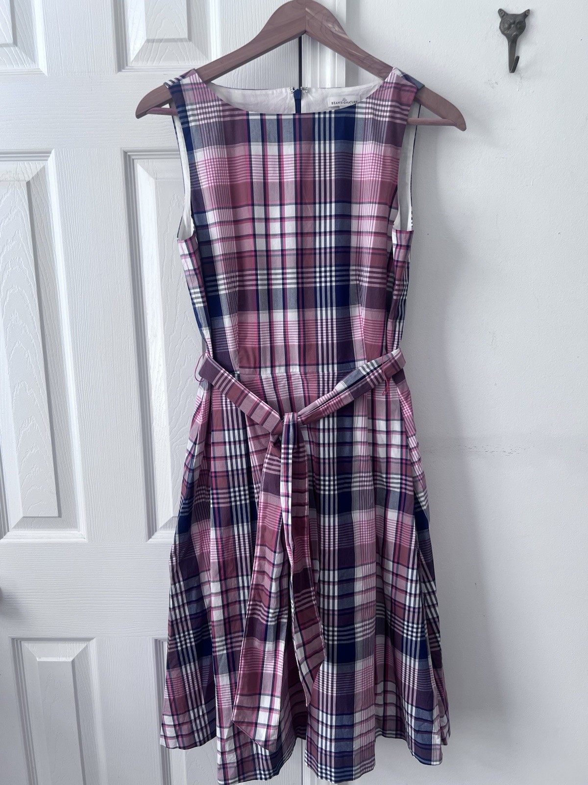 LL Bean Signature Size 6 Sleeveless 100% Cotton Madras Plaid Belted Dress