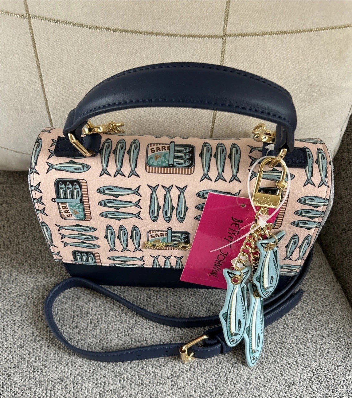 New! Betsey Johnson Sardines Crossbody Bag Purse Fish XOMYLO2 Blue Multi