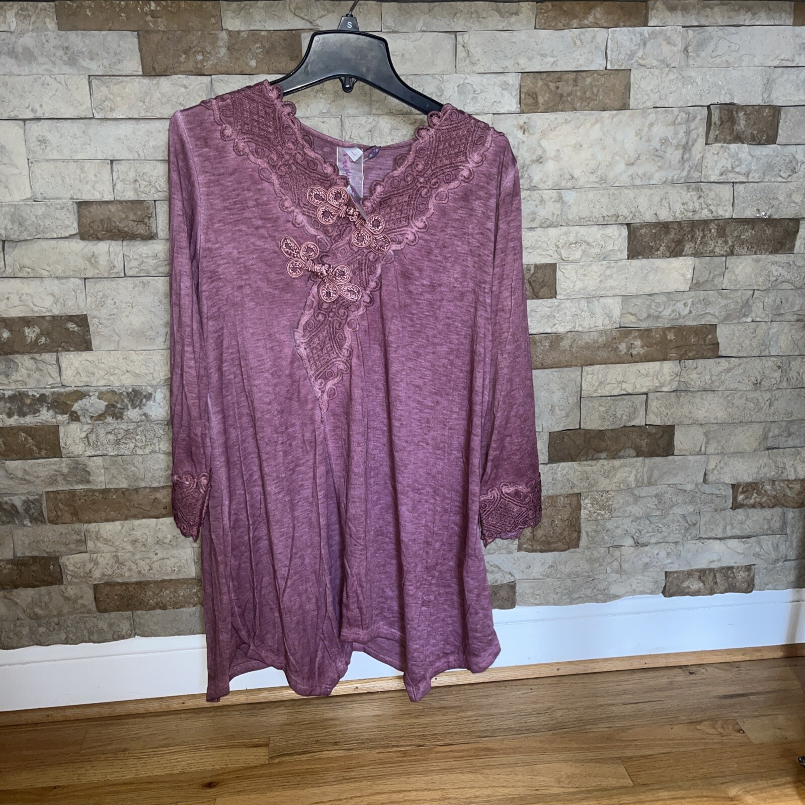 Pretty Angel Top L Crochet Cut Outs Whimsical Fairy Embroidered Boho Boutique