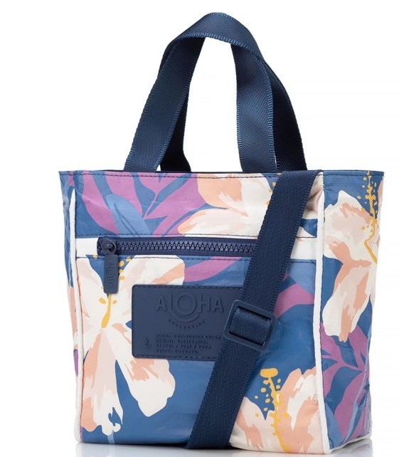 Aloha Collection Adrift Crossbody Bag Serene New with Tags 7.5”x 7.75”