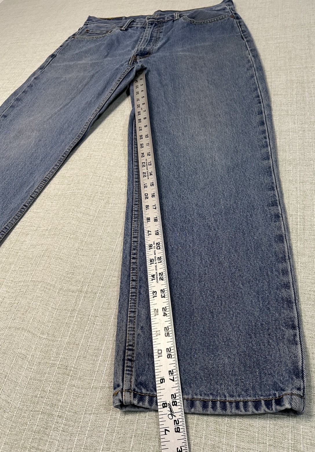 Levi’s 550 Relaxed Fit Medium Blue 100% Cotton Denim Jeans Men’s 36X30