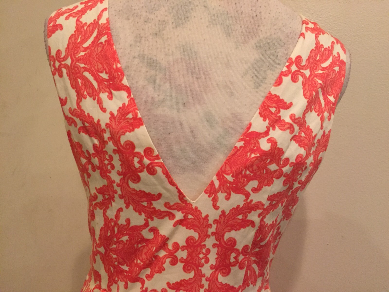 Love 21 Dress, Small, Sleeveless, Lined, V-back, Pleated skirt, Side Zipper