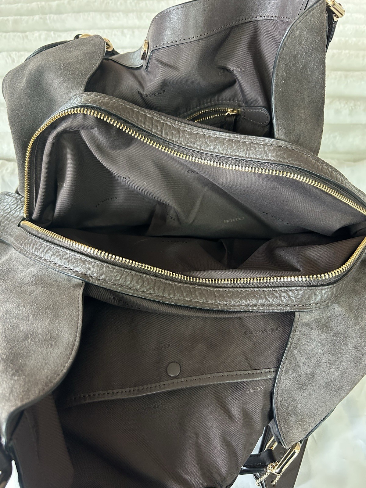 Coach Gray Pebbled Large Shoulder Bag Zip Top, Black Strap, Gold Hardware