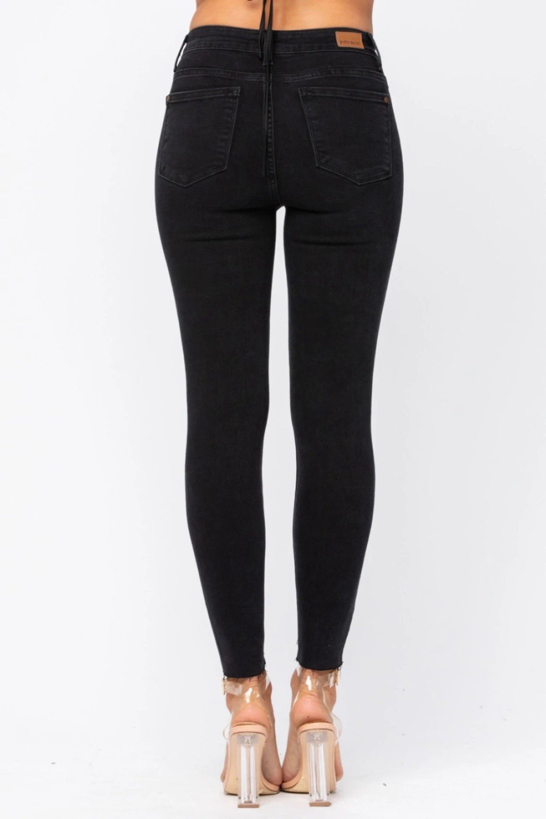 NWT Judy Blue Black Leopard Patch Skinny Jeans Mid Rise Size 15/32