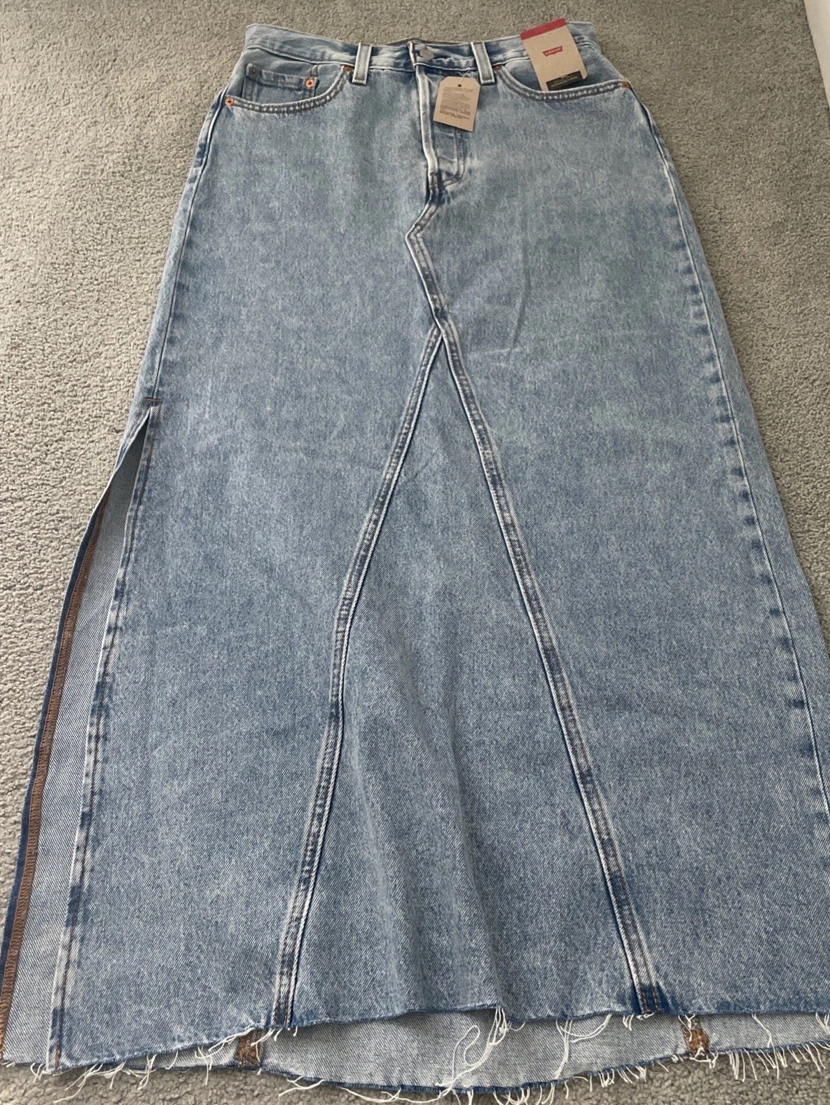 Levi’s Women’s Icon Long Jeans Maxi Slit Skirt Tag Sz. 28 Measured 30 Inch Waist