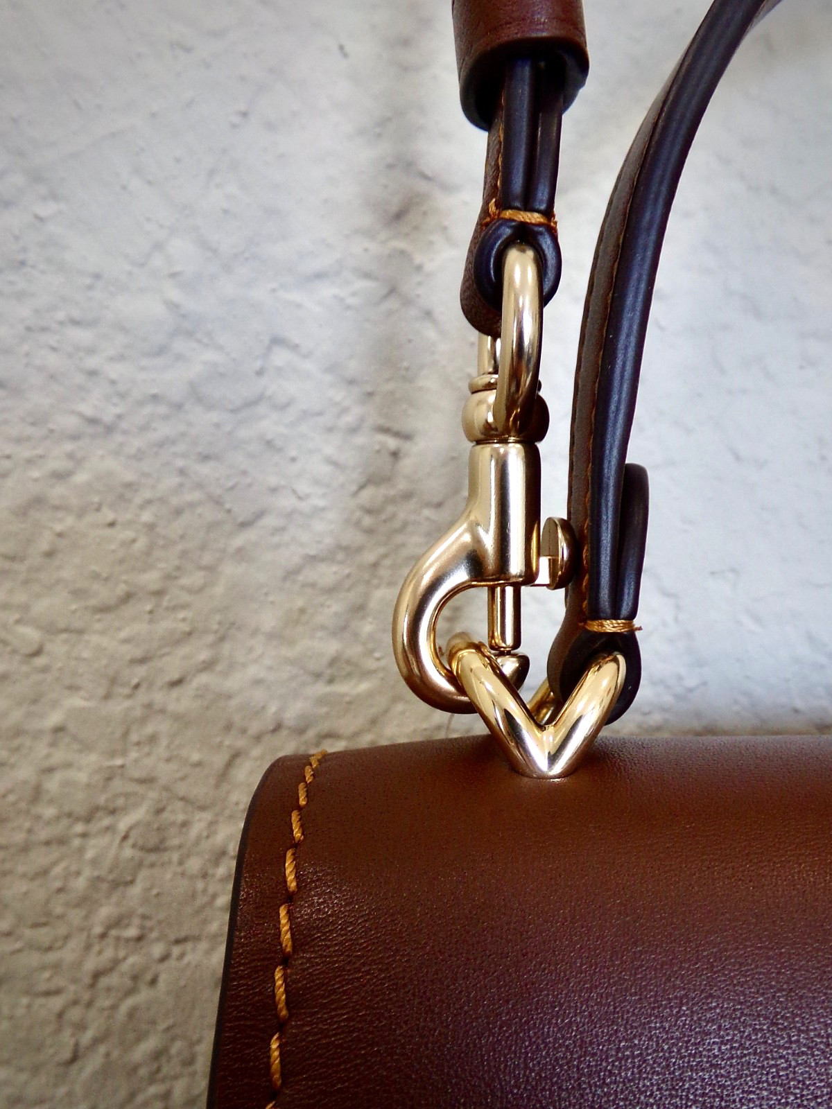 New Coach Handbag, Leather, Vintage Brown, Khaki & Gold in Signature Chenille