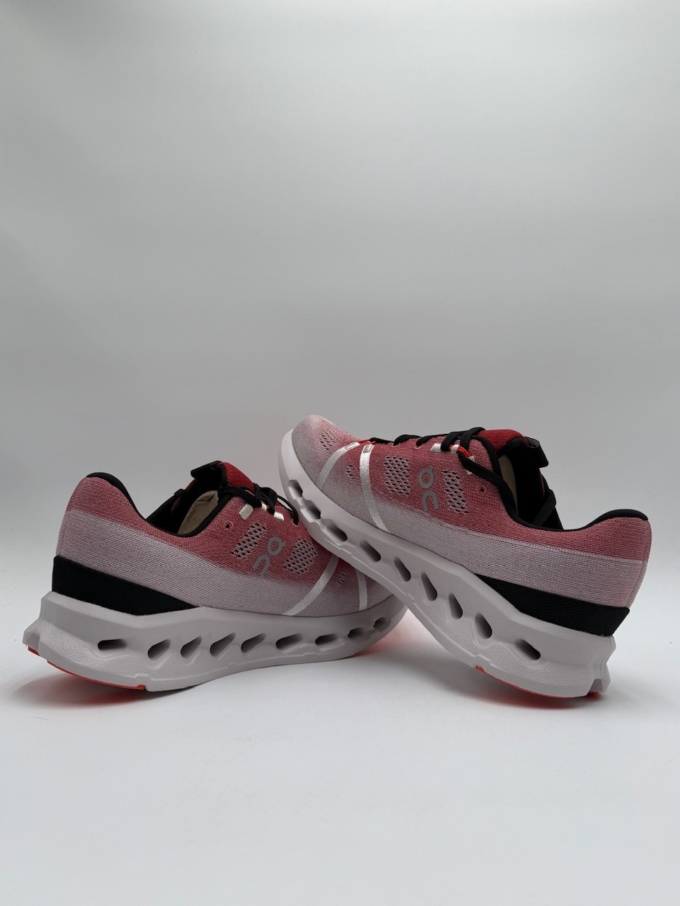 ON CLOUDSURFER AUBURN FROST Men’s NEW Running Sneaker Orange Multiple Sizes