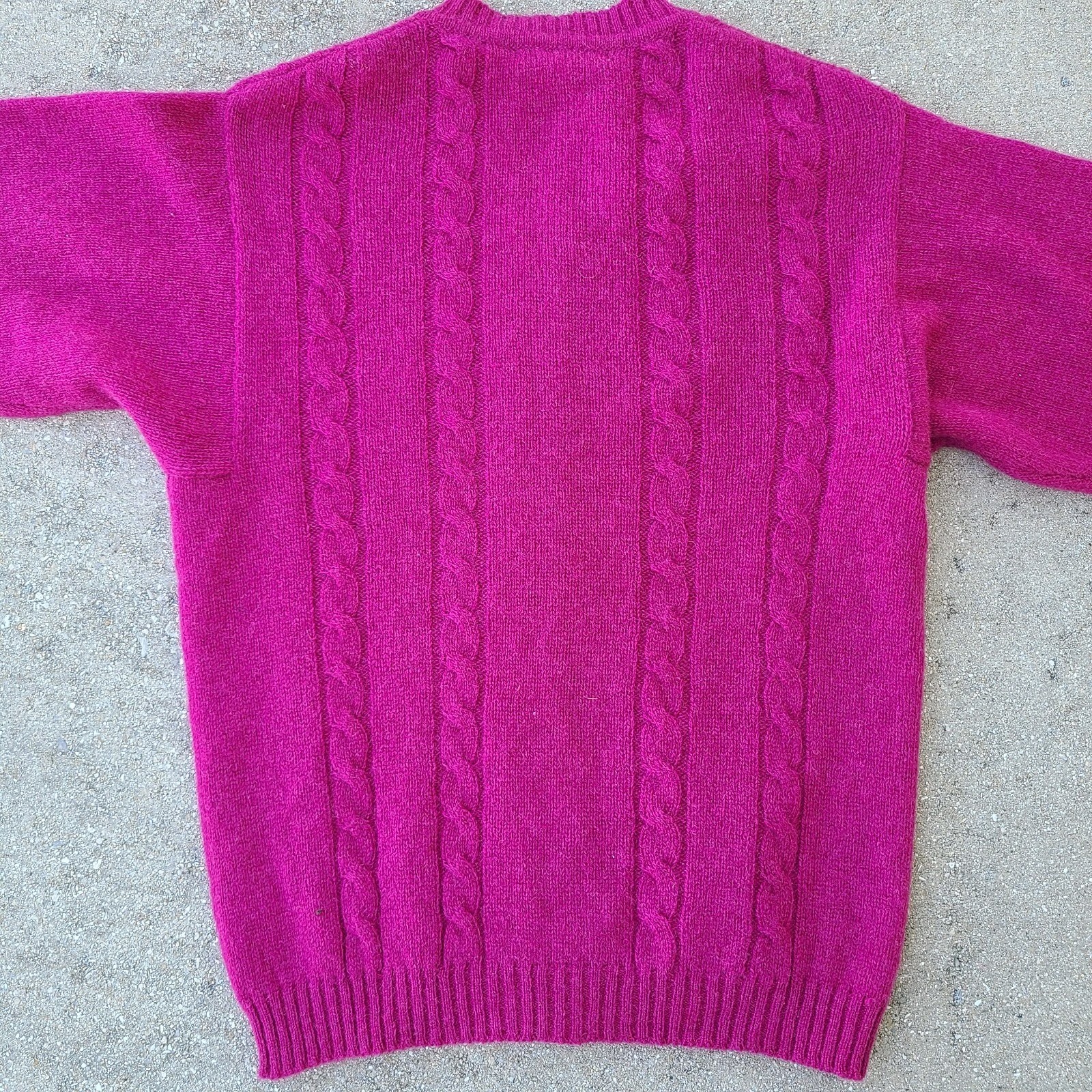 Halston III 100% wool Cardigan Sweater Women’s L Raspberry Red Vintage 1990’s