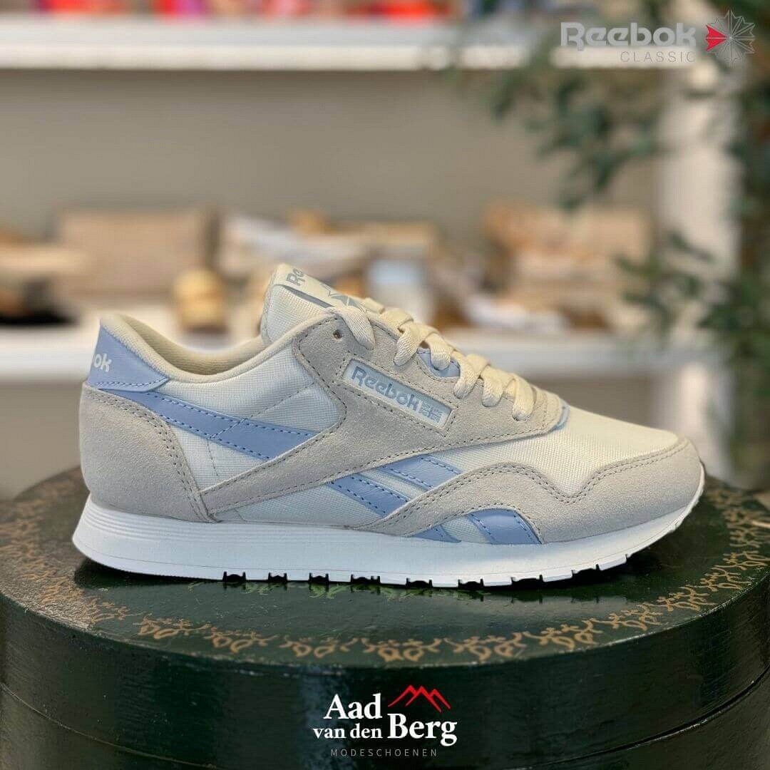 Reebok Classic Nylon Women’s Sneaker Running Shoe Athletic Chalk Blue #330