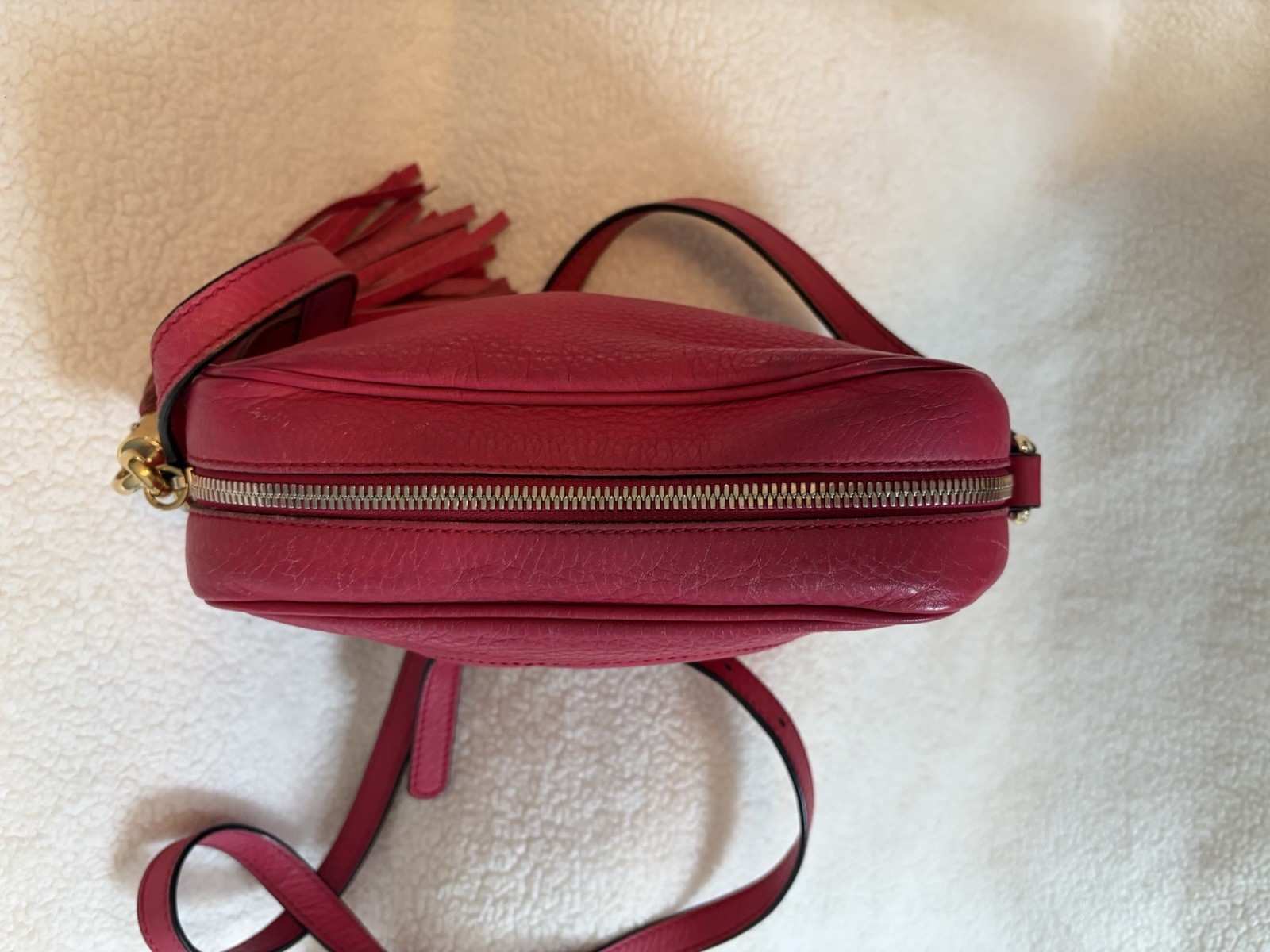 Gucci Soho Disco Pink Pebbled Crossbody Camera Bag Logo Tassel Zip Dust Bag COA