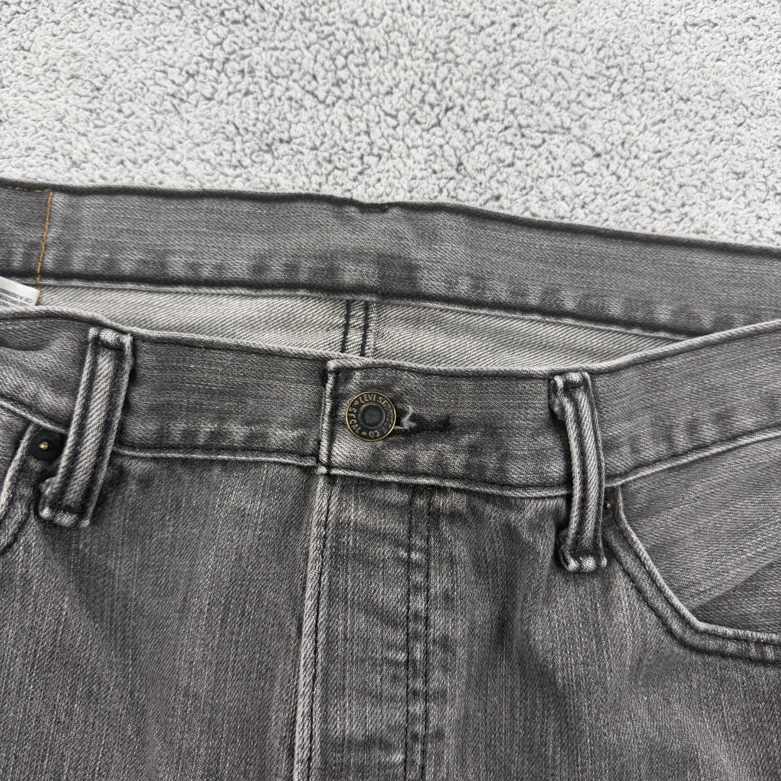 Levis 501 Jeans Mens 33×31 Gray Black Button Fly Straight Denim Pants Cotton