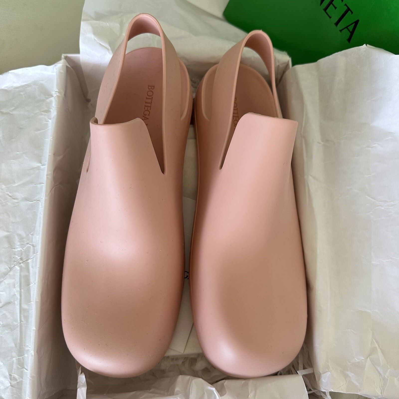 NEW BOTTEGA VENETA PUDDLE SANDALS SLINGBACK RUBBER Peachy Size 39 US 9