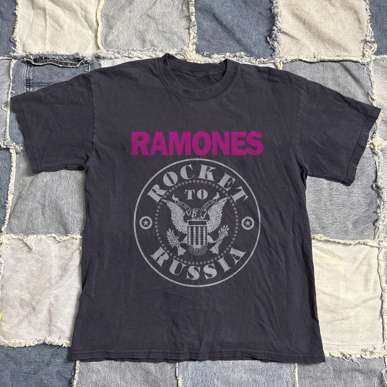Ramones Rocket To Russia Album Unisex Black T-shirt, Size S-5XL