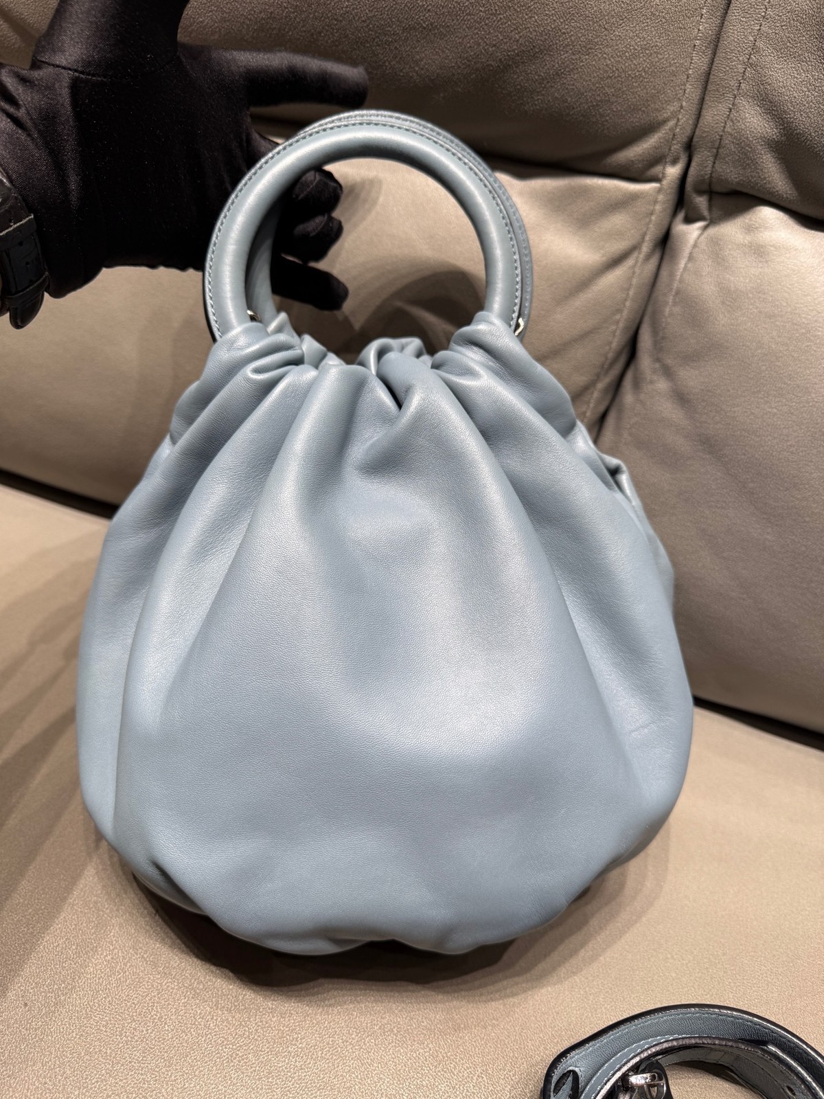 Loewe Pre-Owned Authentic Luxury Handbag 22*22*14cm Free Tracked Shipping