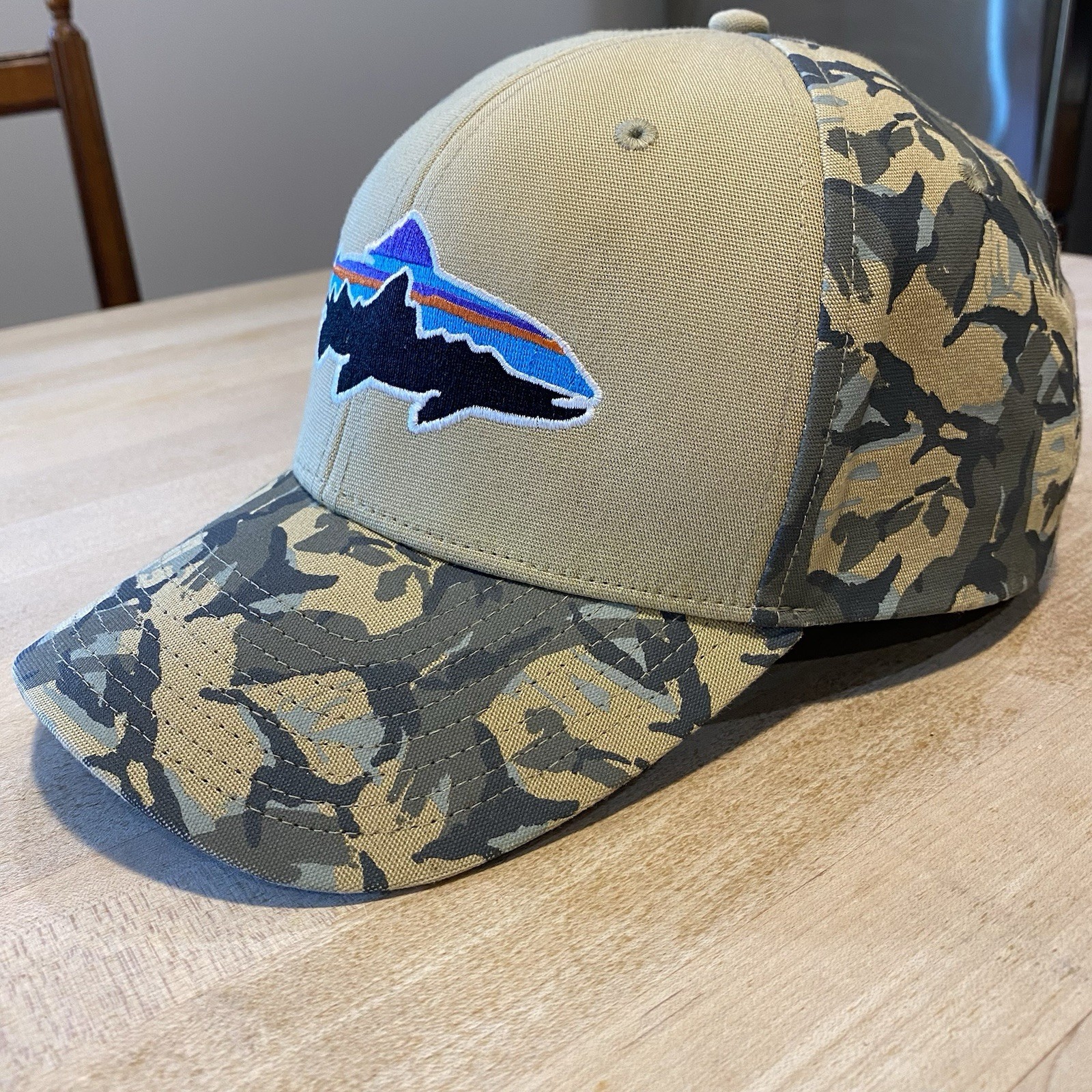 Patagonia Fitz Roy Trout Roger That Hat – Ash Tan/ Forest Khaki Camo