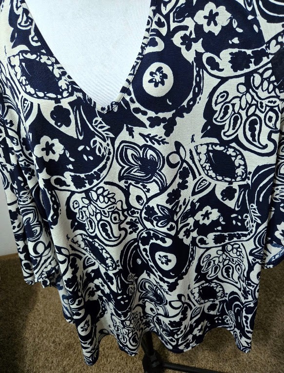 2X Sew in Love womens tunic blouse Bust 60″” L 31″ kimono sleeves navy white