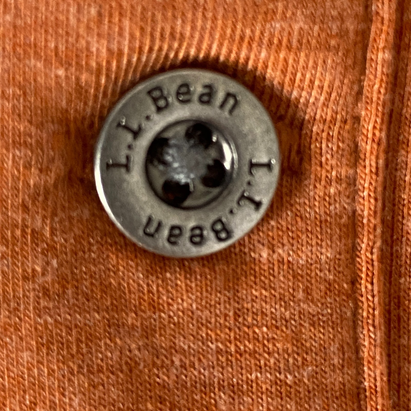 L.L. Bean Slightly Fitted Polo Shirt Mens Medium Rust Stretch Logo Short Sleeve