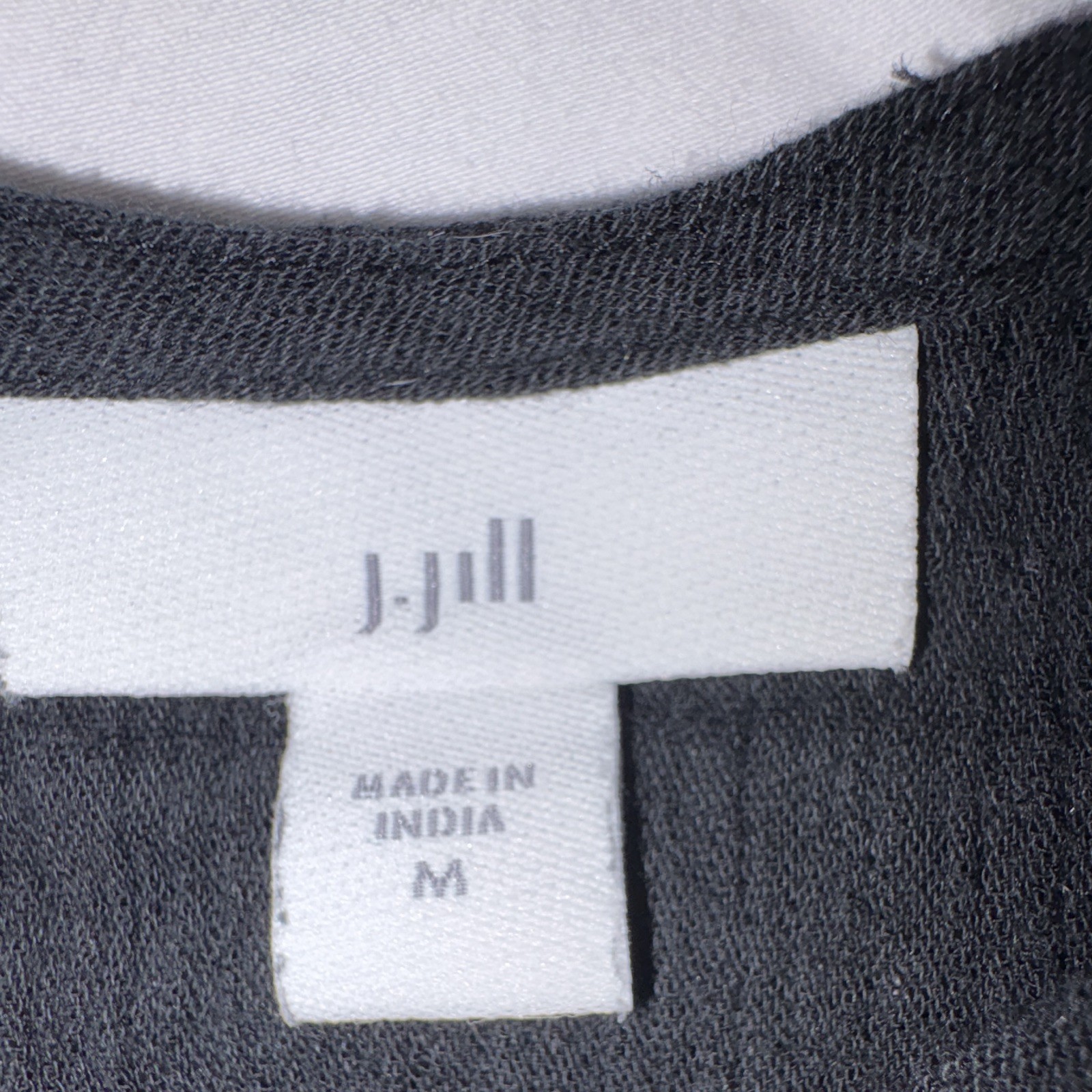 J. Jill Black/White Embroidered Woven Sleeveless Round Neck Tank Button M