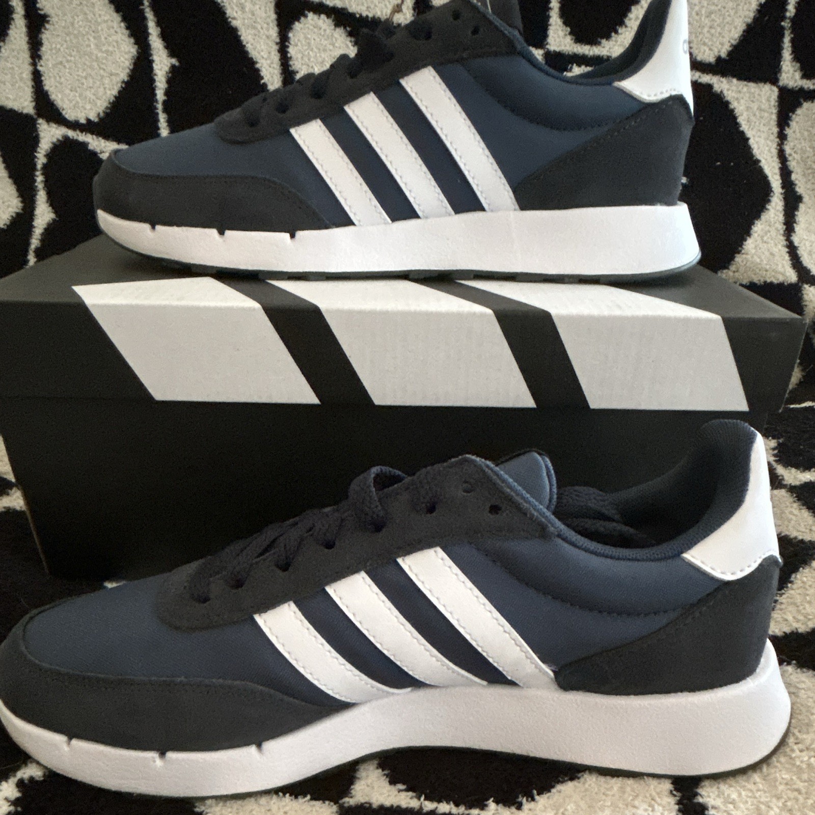 Adidas Run 60s 2.0 Crew Navy/Cloud White/Legend Ink Men’s size 6.5M/7.5W
