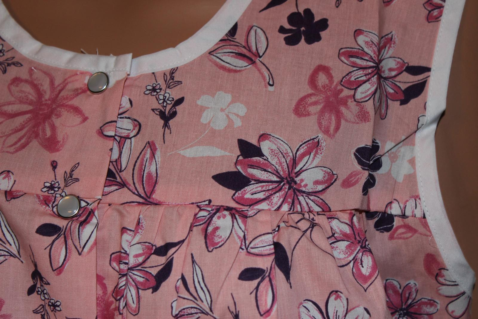 NEW – EASY ESSENTIALS SNAP SMOCK COBBLER APRON PINK FLORAL M XL 1X 2X 3X 4X