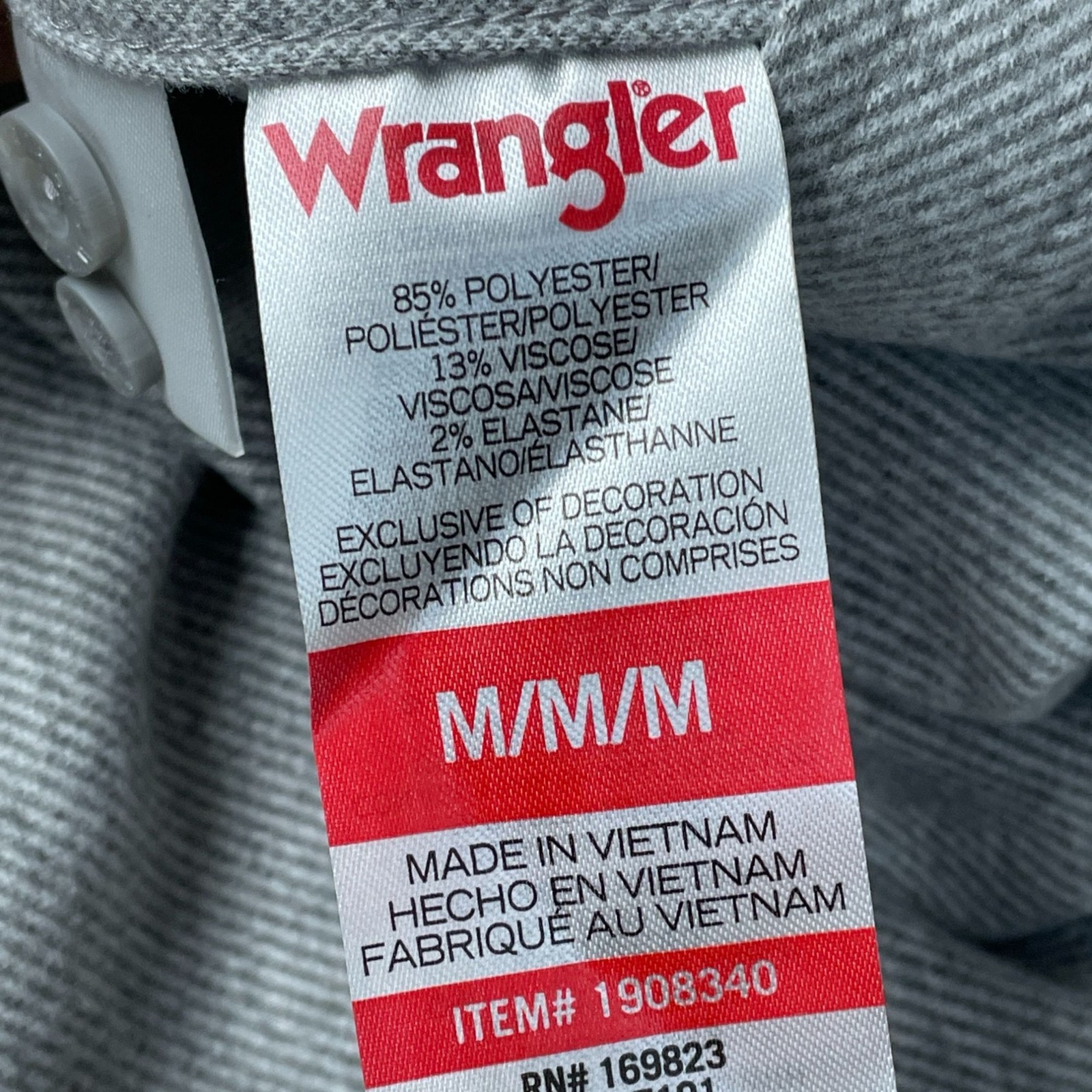 Wrangler Men’s Size M Gray Flannel Knit Shirt With Button Front L1624