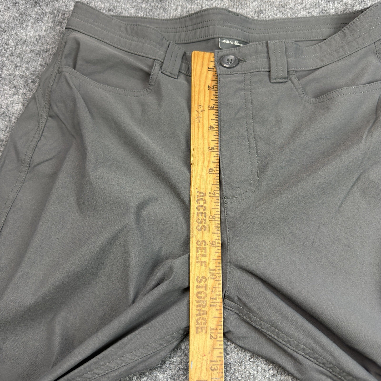 Eddie Bauer Rainier Capri Pants Womens 12 Gray Stretch Hiking Fishing Travel