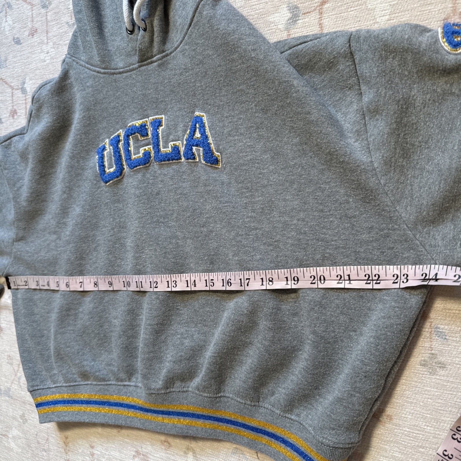 The Wild Collective UCLA Bruins Varsity Letters Bling Cropped Pullover Hoodie M