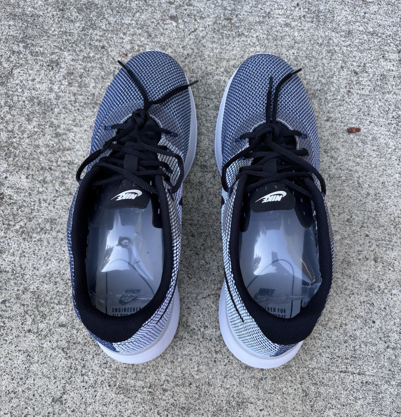 Nike Tanjun Racer Vast Grey Black White Sneakers Men’s 13 EUC