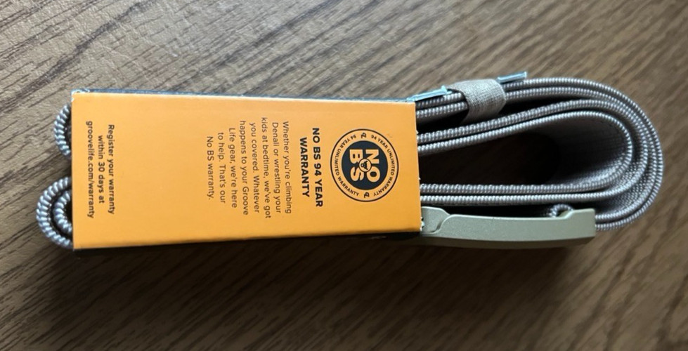 Groove Belt Low Profile -Men’s Stretch Nylon Belt W/Magnetic Aluminum Buckle .