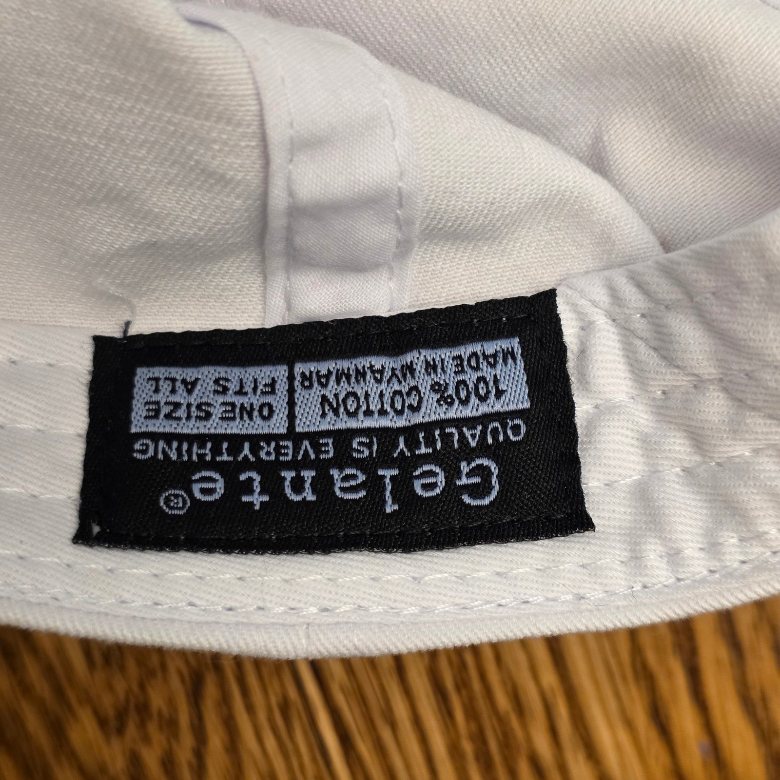 Gelante White Twelve Oaks Tree Embroidered Cotton Adjustable Baseball Dad Hat