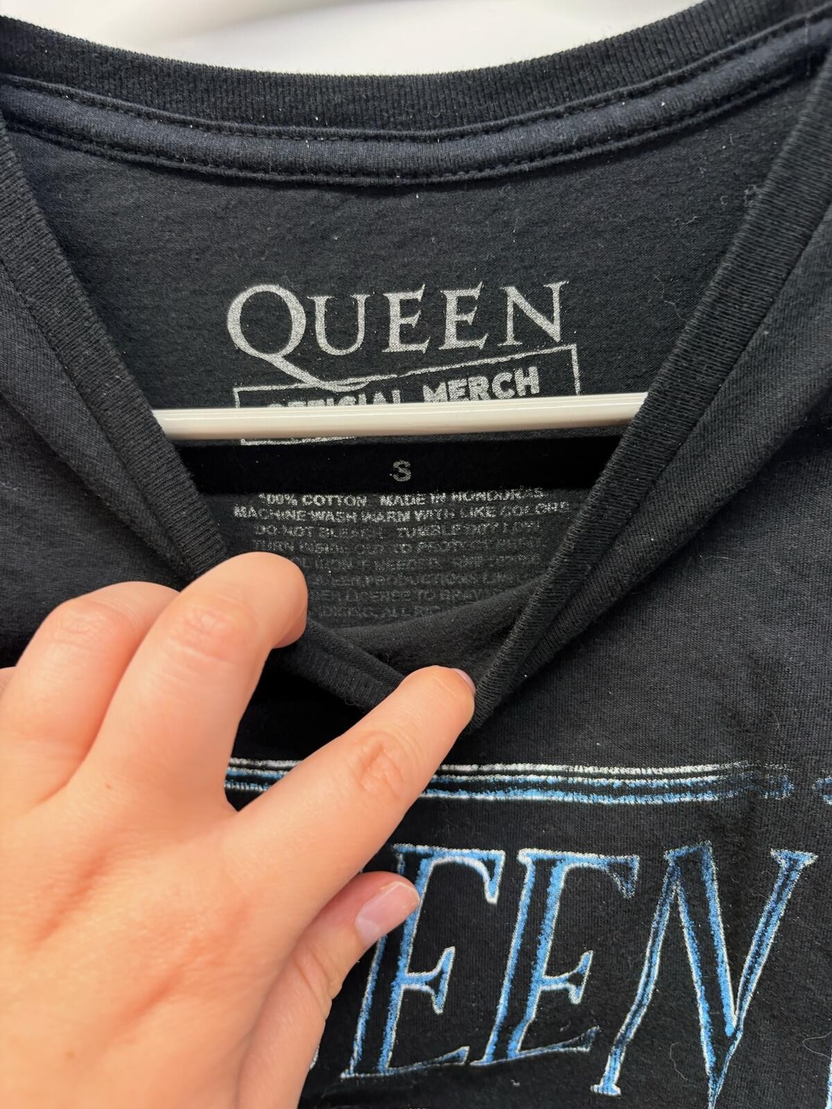 Queen Queen Official Merch Graphic T-Shirt Small Black Band Tee