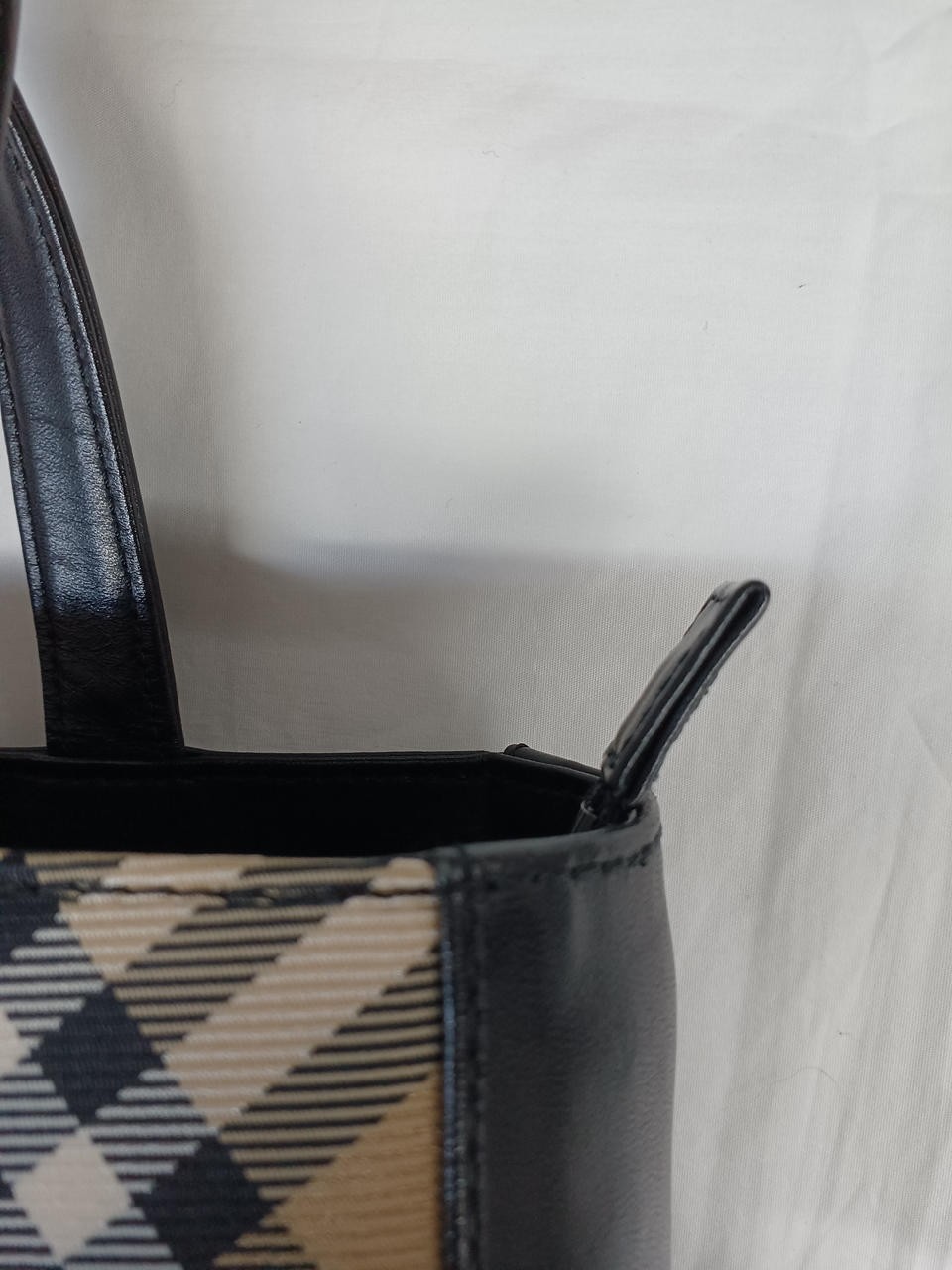 BURBERRY Nova Check Tote Bag 10.6 inch Black