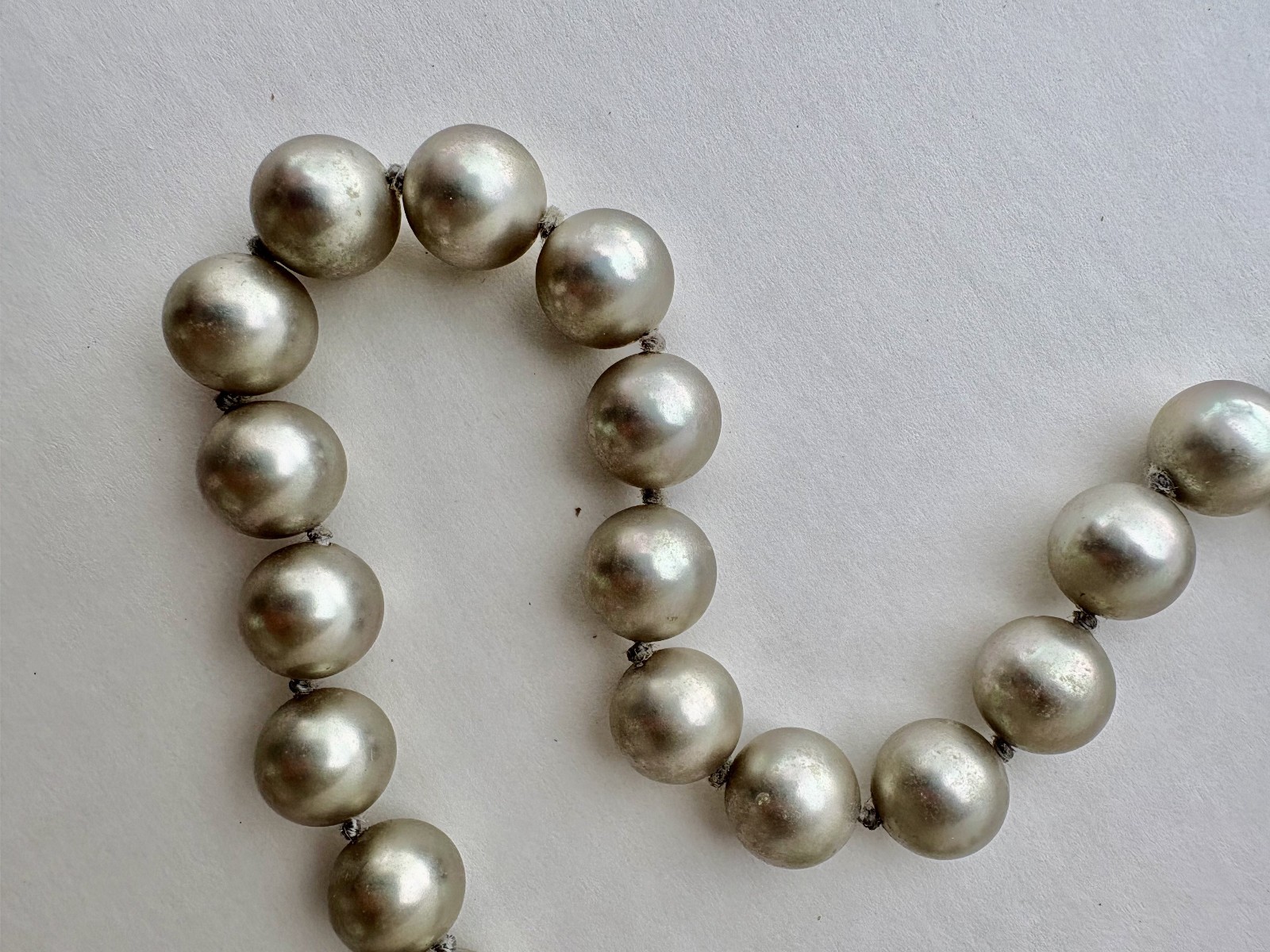 LA LOOP Eyeglass Holder Necklace STERLING Pearl ~ 18.5″ ~ Retired