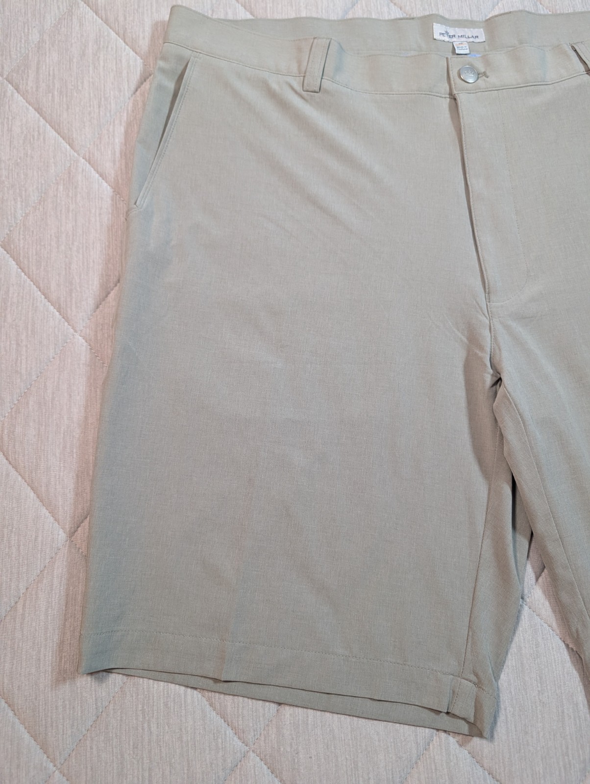 Peter Millar Shorts Mens Grey 40×10 Crown Sport Shackleford Performance Golf