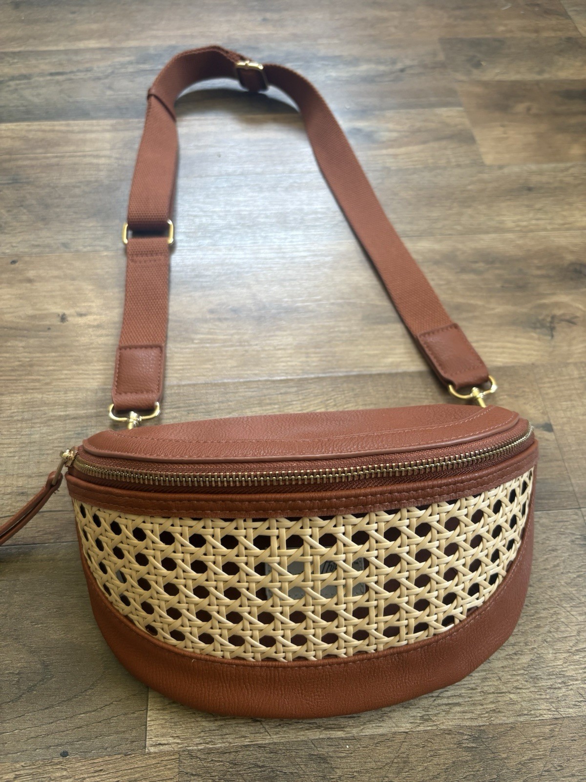 Women’s Brown/Beige Belt Bag Fanny Pack Zip Gold HW Adjustable Strap