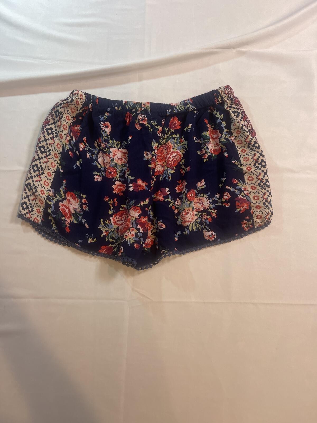 Size Medium-Small Angie Boho Flowy Shorts