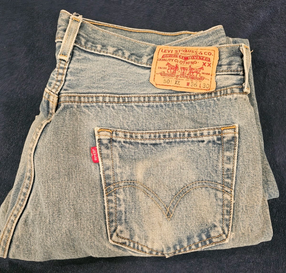 Levi’s 501xx Button Fly Men’s Cotton Denim Jeans – Light Stonewash 36×30