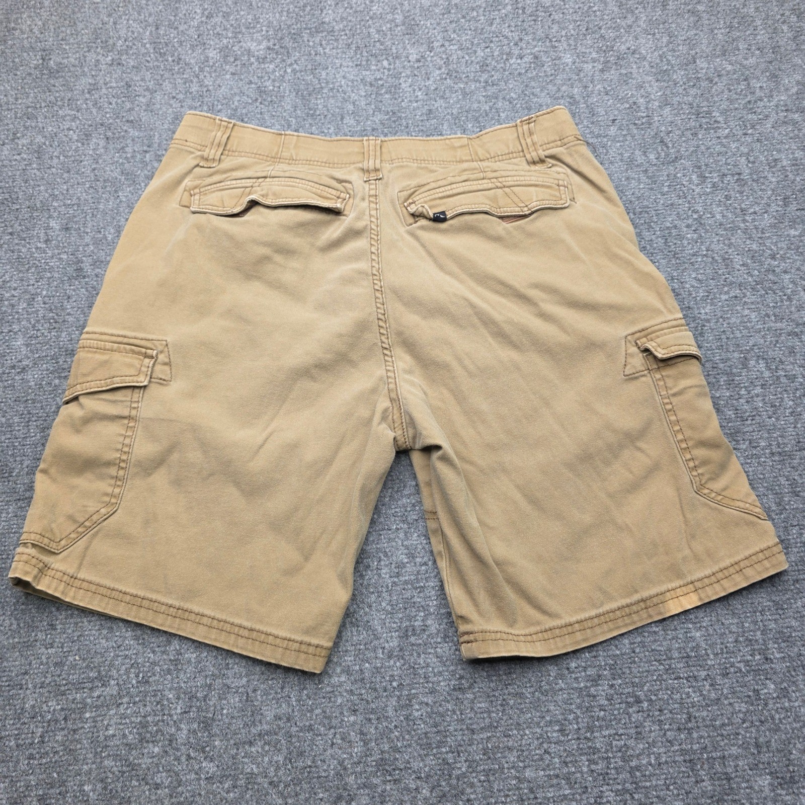 Men’s Denali Cargo Shorts Size 32 Khaki Stretch Cotton Flat Front Hiking Outdoor