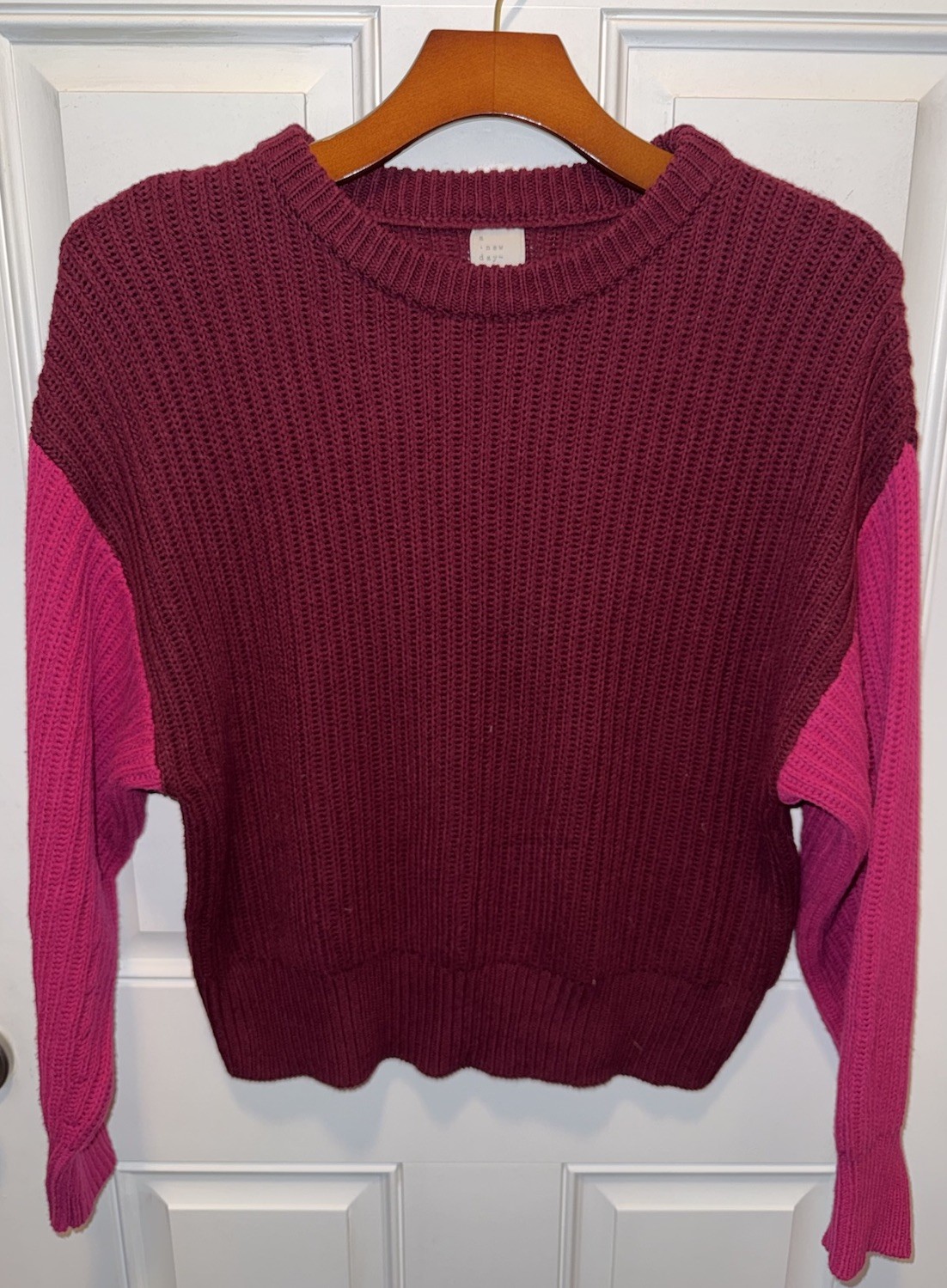 A New Day Womens Knit Acrylic Blend LS Scoop Neck Maroon Pink Sweater Medium